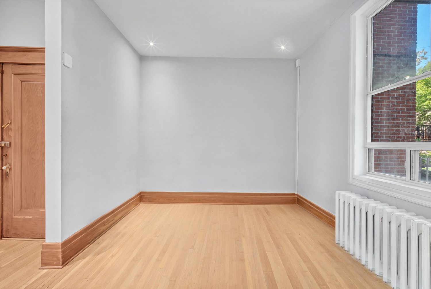Additional bedroom